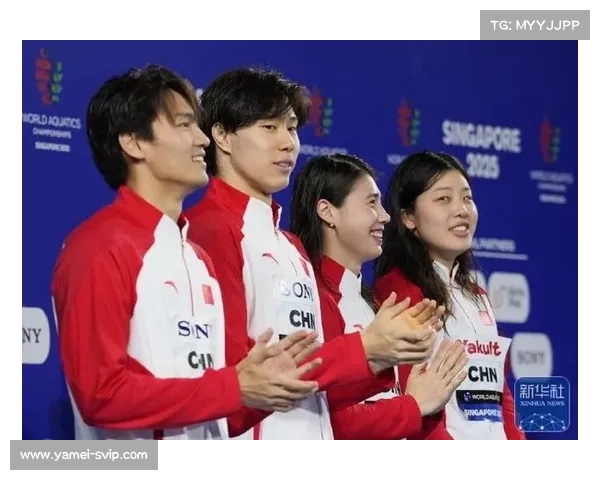 偶遇中国游泳队明星!李一桐与汪顺、覃海洋合影分享旅途惊喜 偶遇中国游泳队明星!李一桐与汪顺、覃海洋合影分享旅途惊喜